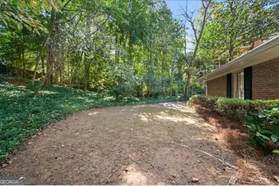 3474 Sunderland Circle NE, Atlanta, GA 30319 - Photo 21