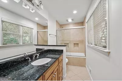 3474 Sunderland Circle NE, Atlanta, GA 30319 - Photo 15