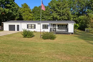 910 Steele Dr, Hampton, GA 30228 - Photo 1