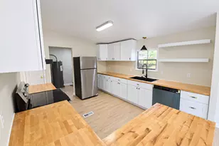 910 Steele Dr, Hampton, GA 30228 - Photo 3