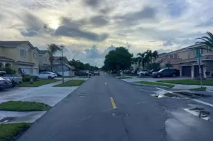 1219 NW 204th St, Miami Gardens, FL 33169 - Photo 5