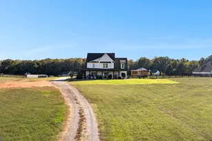 1082 Gray Girls Rd, Senoia, GA 30276 - Photo 11