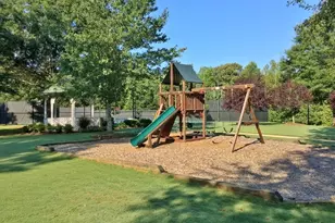 22 Shoreline Dr, Newnan, GA 30263 - Photo 75