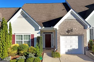 18 Brickton Wy W, Dawsonville, GA 30534 - Photo 1