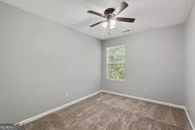 108 Chastain Circle, Newnan, GA 30263 - Photo 5