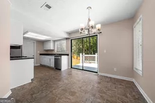 1305 Kennesaw Due West Rd NW, Kennesaw, GA 30152 - Photo 7