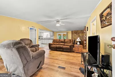 436 Chateau Village Drive, Martin, GA 30557 - Photo 13