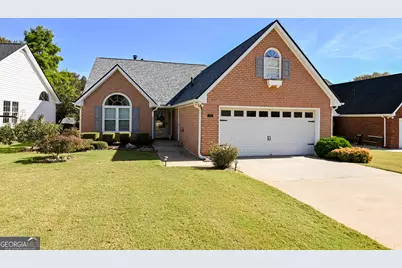 390 Fairway Court, Newnan, GA 30265 - Photo 1