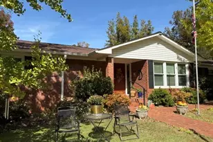 1643 Camp Creek Rd, Cornelia, GA 30531 - Photo 1