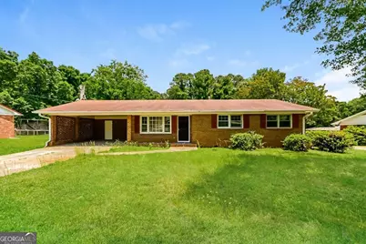 110 Ashmore Drive, Newnan, GA 30263 - Photo 1