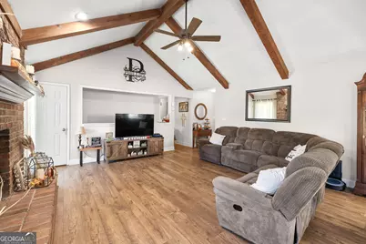 19 Crawford Manor Drive, Toccoa, GA 30577 - Photo 5