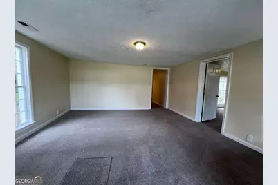 175 Jefferson Street, Newnan, GA 30263 - Photo 3