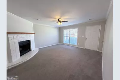 2129 Hickory Bend SE, Conyers, GA 30013 - Photo 5