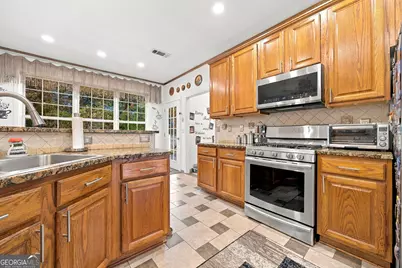 2810 Barimore Place, Dacula, GA 30019 - Photo 13