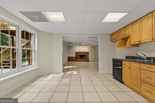 9 Vaux Park Ln, Newnan, GA 30263 - Photo 87