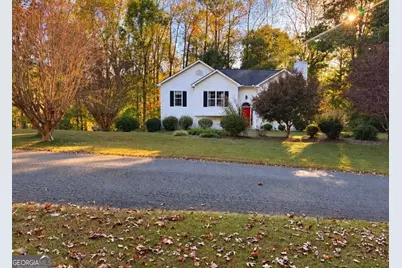 81 W Creekview Drive, Jasper, GA 30143 - Photo 1