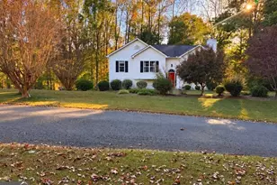 81 W Creekview Dr, Jasper, GA 30143 - Photo 1