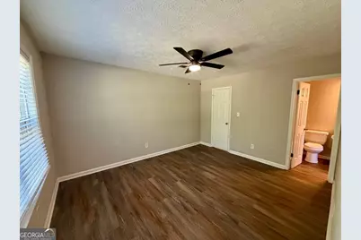 5669 Waterford Court, Morrow, GA 30260 - Photo 5