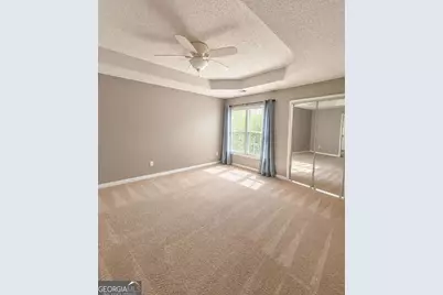 5445 Hilltop Pass, Fairburn, GA 30213 - Photo 9