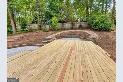 1378 Glen Verde Court, Lawrenceville, GA 30043 - Photo 11