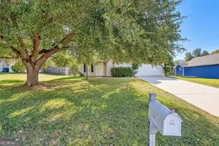 713 Gateway Dr, Bonaire, GA 31005 - Photo 1
