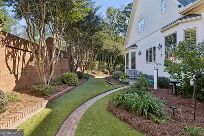 5327 Claridge Square, Atlanta, GA 30338 - Photo 23