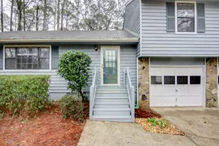 102 Pine Point, Peachtree City, GA 30269 - Photo 1