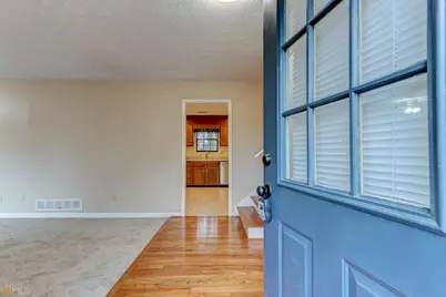 102 Pine Point, Peachtree City, GA 30269 - Photo 3