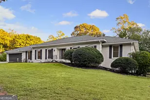 498 Nottingham Dr, Marietta, GA 30066 - Photo 3