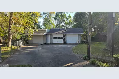 8470 Rivertown Road, Fairburn, GA 30213 - Photo 5