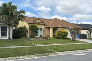 10114 Cedar Dune Dr, Tampa, FL 33624 - Photo 3