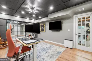 2396 Emory Ln NE, Marietta, GA 30068 - Photo 27
