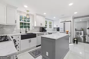 2396 Emory Ln NE, Marietta, GA 30068 - Photo 3