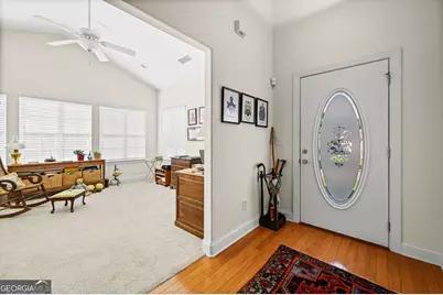 703 Commonwealth Circle, Newnan, GA 30263 - Photo 3