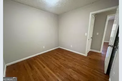 3015 Cascade Manor Drive, Decatur, GA 30034 - Photo 5