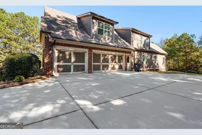 417 Arbor Springs Pkwy, Newnan, GA 30265 - Photo 3
