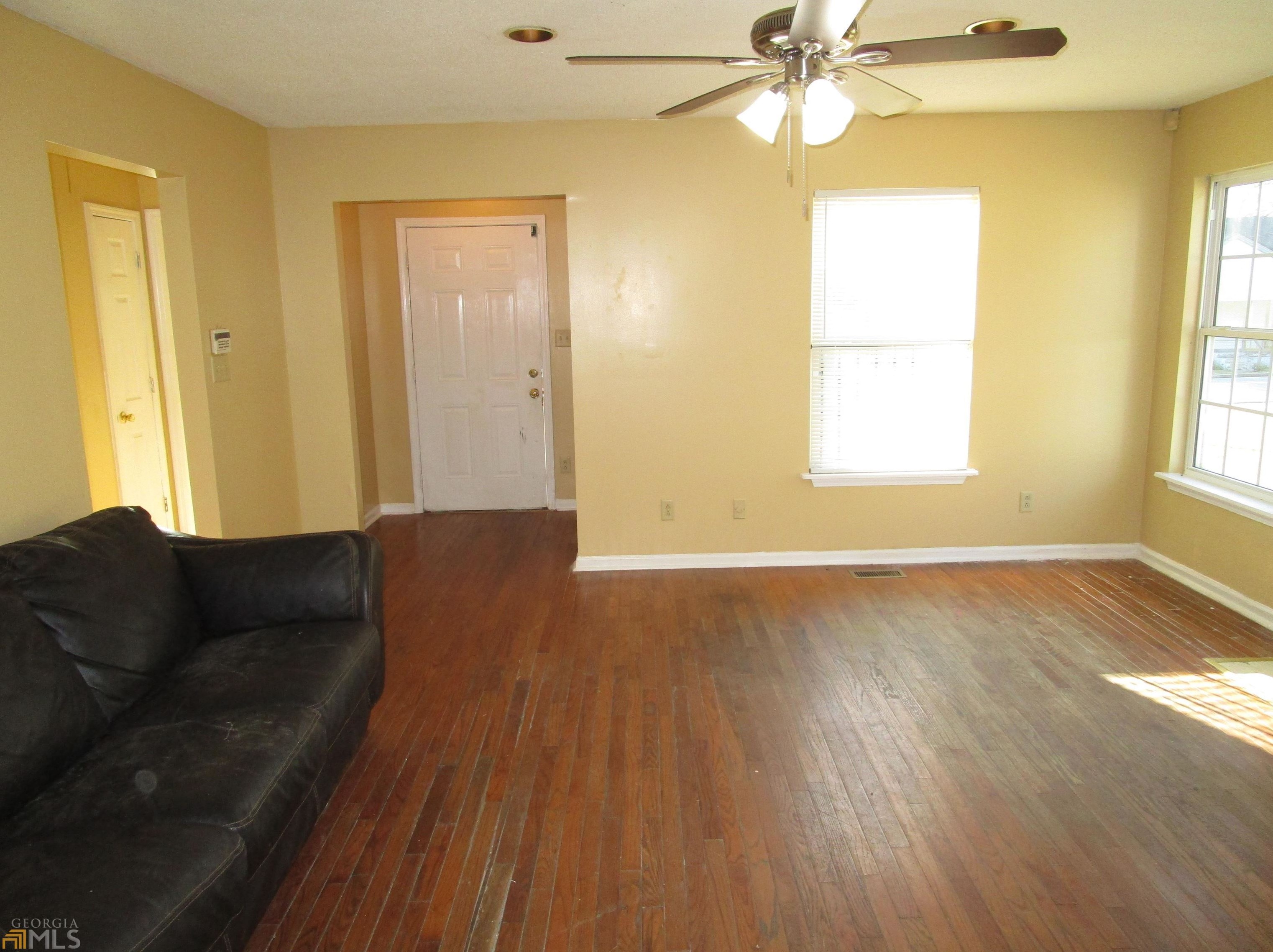 1878 Cedar Ave, Macon GA  31204-6110 exterior