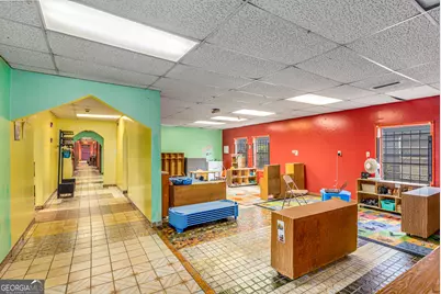 916 SW Metropolitan Parkway SW, Atlanta, GA 30310 - Photo 5