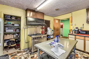 916 SW Metropolitan Parkway SW, Atlanta, GA 30310 - Photo 17