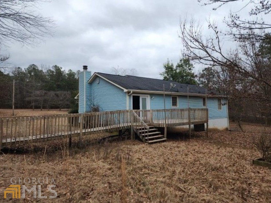 7231 Capps Ferry Rd, Douglasville GA  30135-6317 exterior