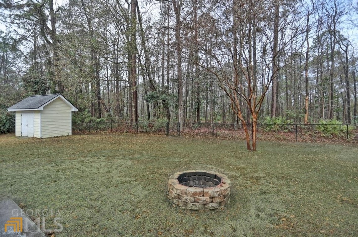 9145 Ferguson Ave, Savannah GA  31406-6323 exterior