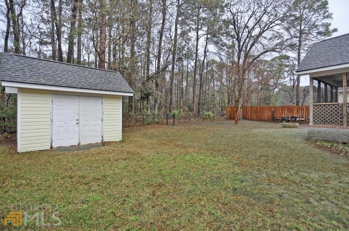 9145 Ferguson Ave, Savannah GA  31406-6323 exterior