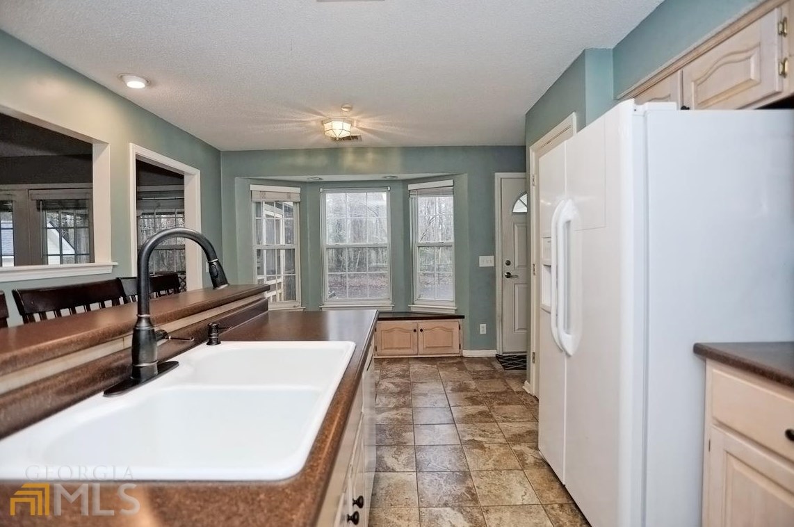 9145 Ferguson Ave, Savannah GA  31406-6323 exterior