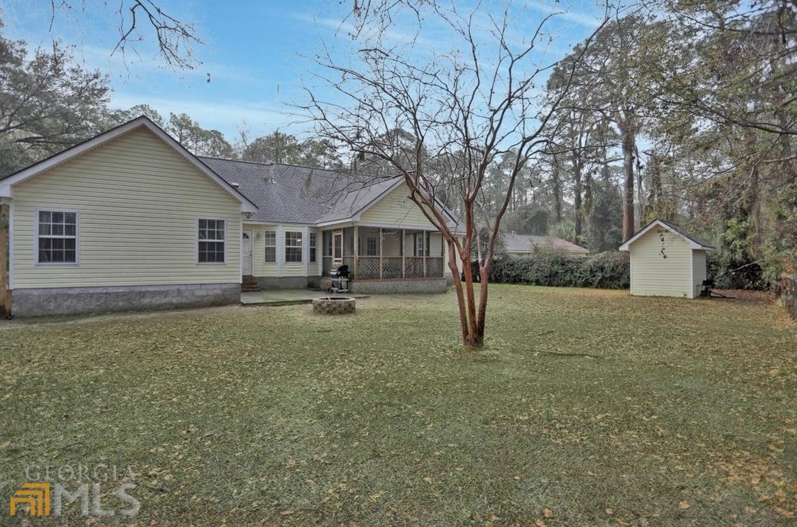 9145 Ferguson Ave, Savannah GA  31406-6323 exterior
