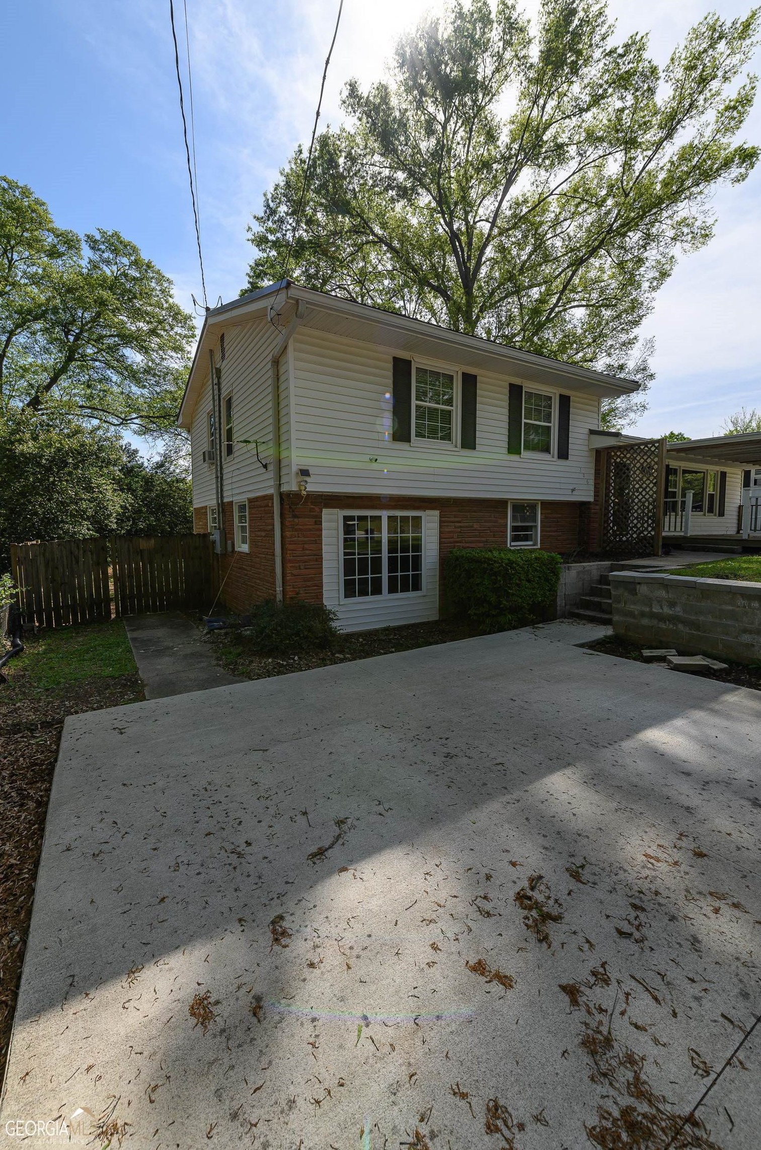 206 Kingsway Dr, Warner Robins GA  31088-4004 exterior