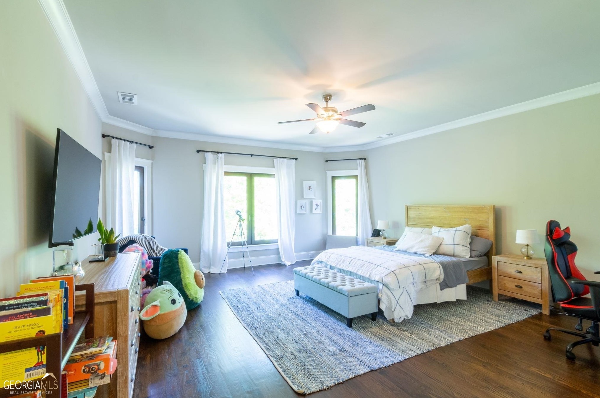 6537 Cox Dr, Flowery Branch GA  30542-2641 exterior
