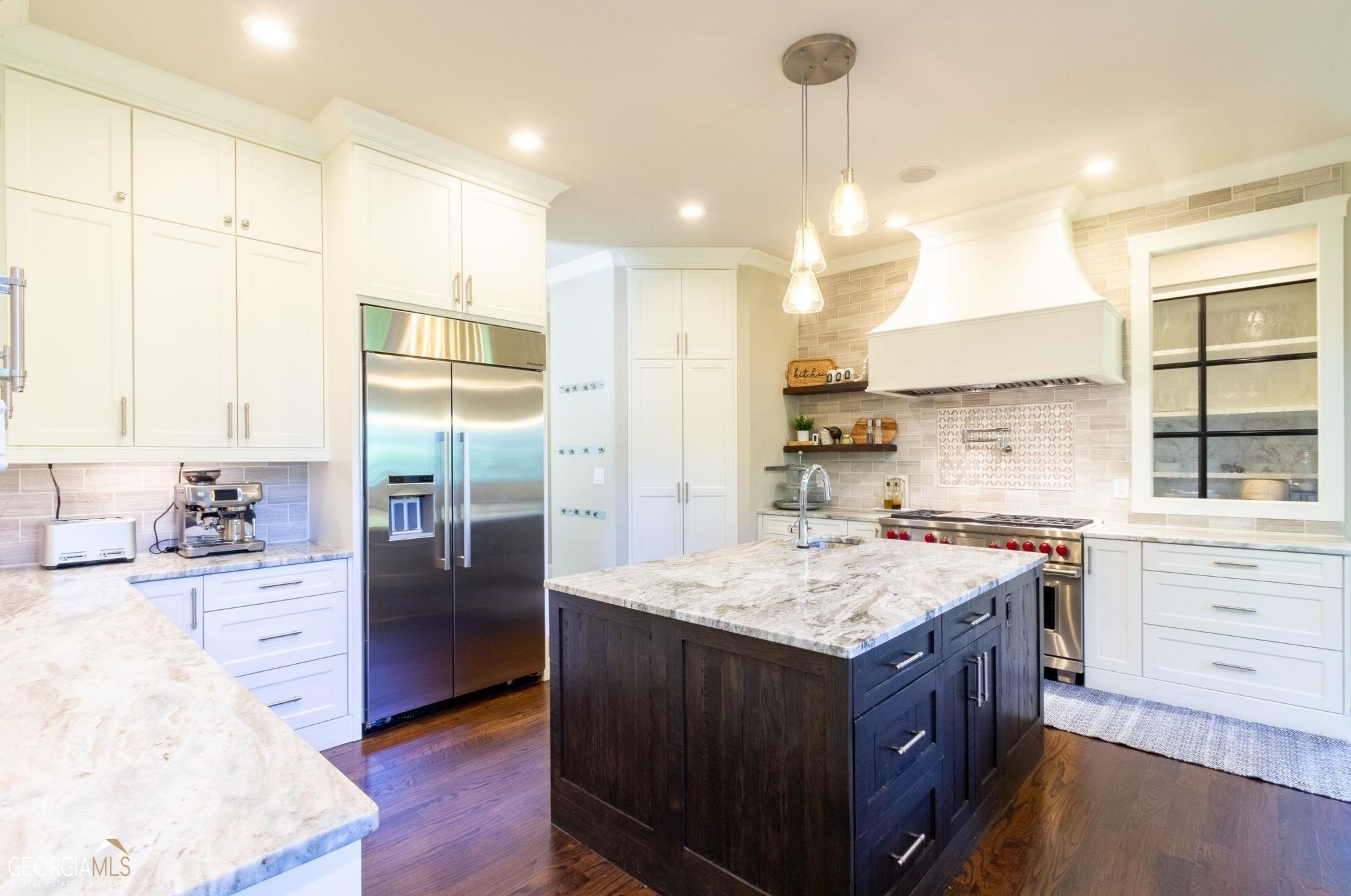 6537 Cox Dr, Flowery Branch GA  30542-2641 exterior