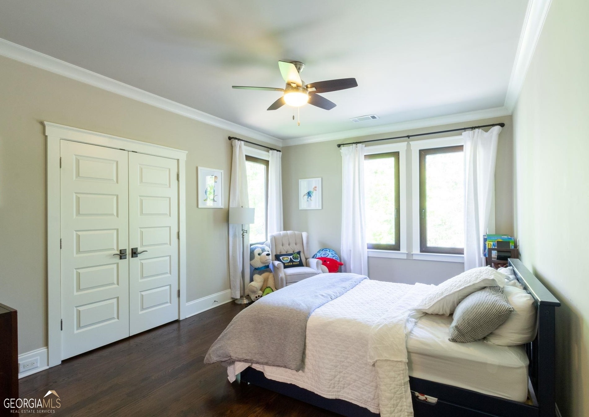 6537 Cox Dr, Flowery Branch GA  30542-2641 exterior