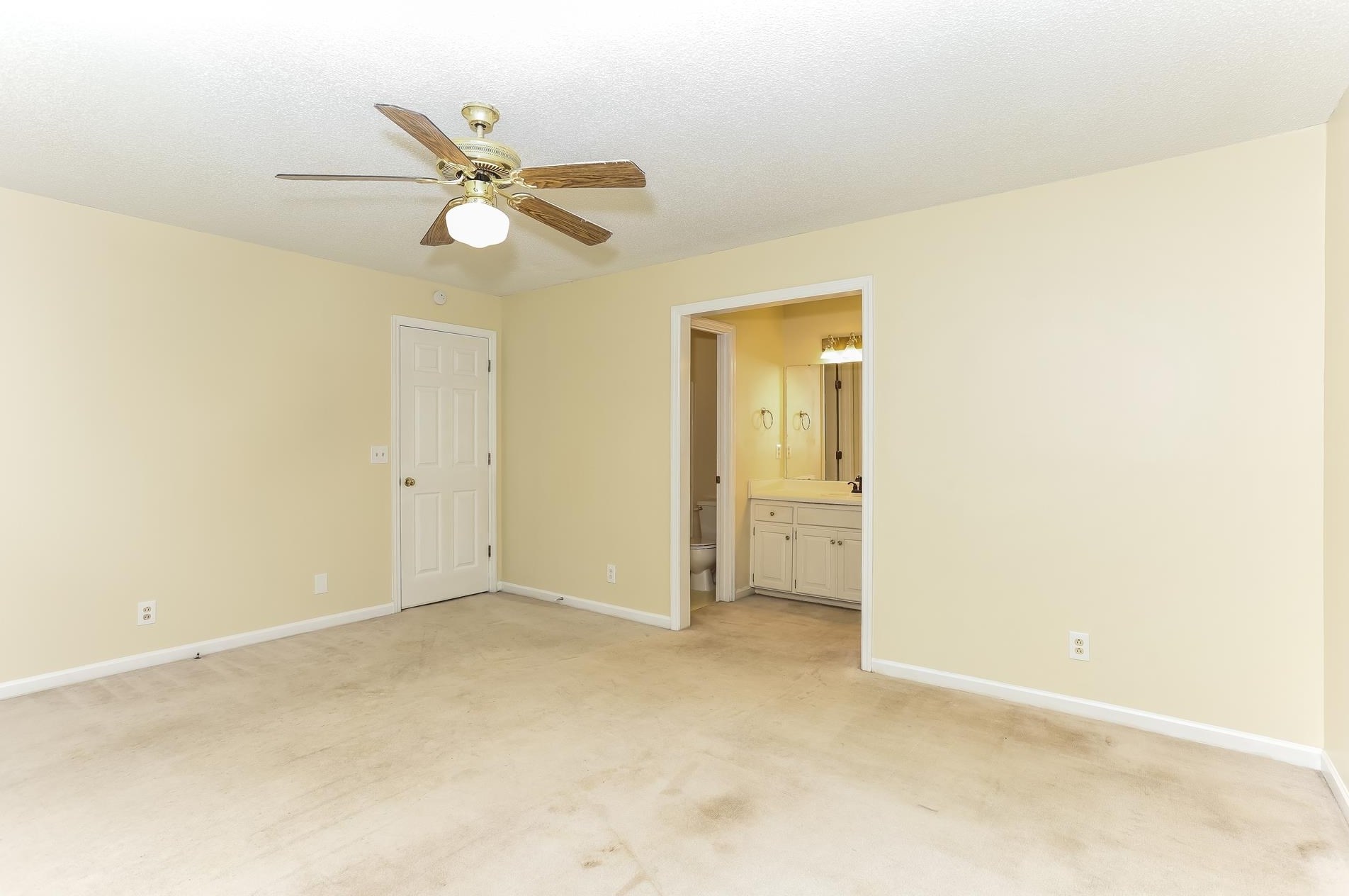 125 Ridge Cir, Macon GA  31210-5030 exterior