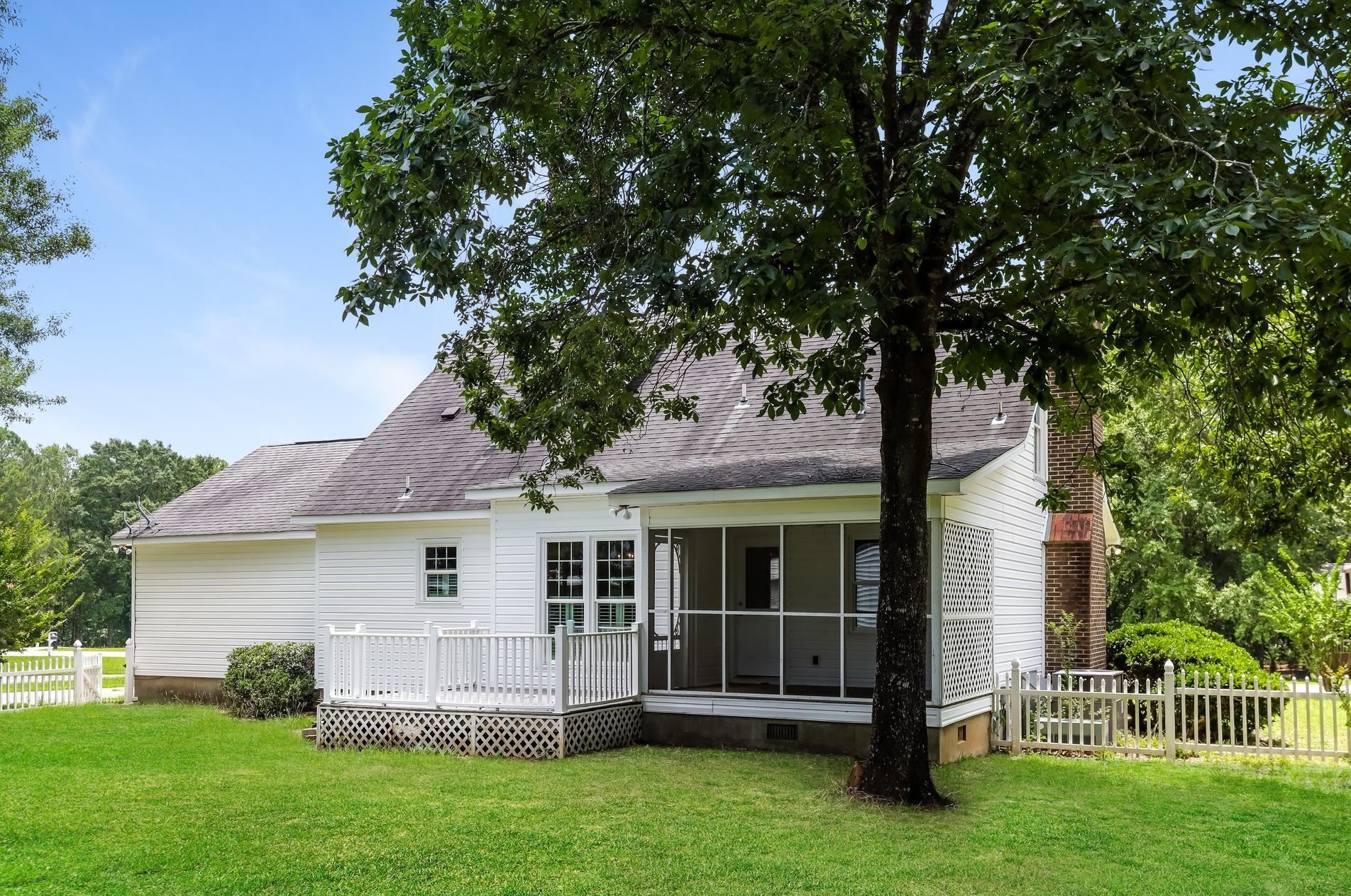 125 Ridge Cir, Macon GA  31210-5030 exterior